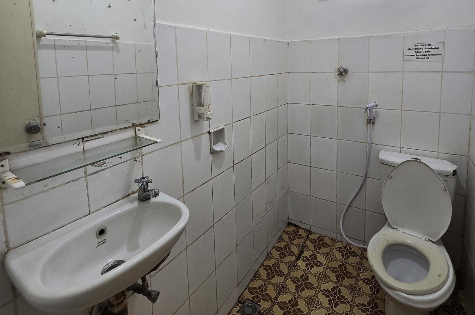 Hotel Tugu Asri Джакарта Экстерьер фото