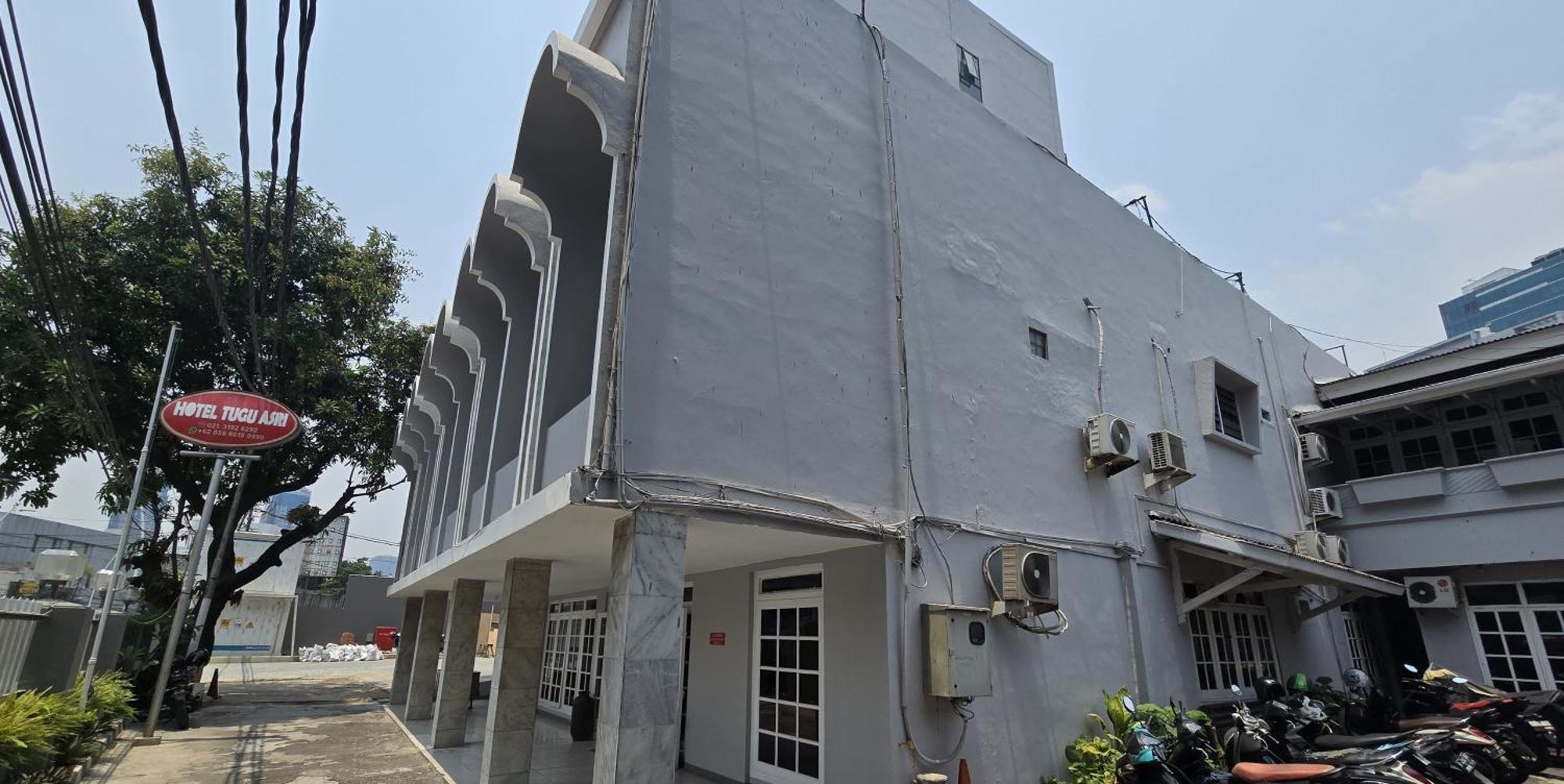 Hotel Tugu Asri Джакарта Экстерьер фото