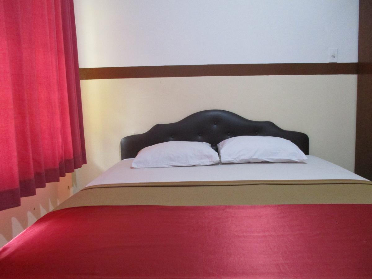 Hotel Tugu Asri Джакарта Экстерьер фото
